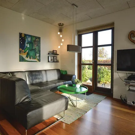 Five-bedroom Holiday In Outrup Ovtrup